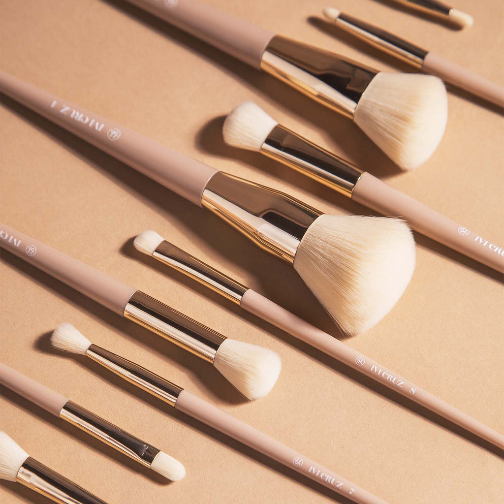 BH Cosmetics Ivi Cruz Brush Set  12 Pieces Pinceaux Visage & Yeux